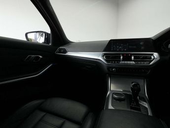BMW 3 Series 2.0 330E M Sport Auto 5dr