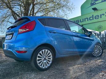 FORD FIESTA 1.4 Fiesta Titanium Auto 5dr