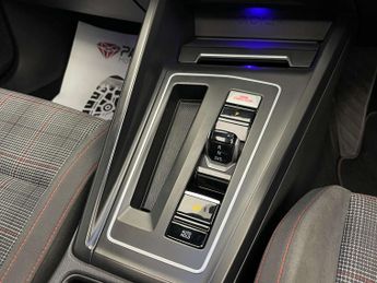 Volkswagen GOLF 2.0 Golf GTi TSi Semi-Auto 5dr
