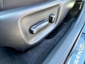 TOYOTA AVENSIS 1.8 Avensis Excel Valvematic CVT 5dr