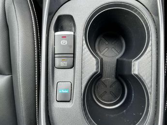 NISSAN JUKE 1.6 Juke Tekna HEV CVT 5dr