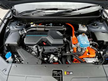 HYUNDAI TUCSON 1.6 Tucson Ultimate TGDi PHEV 4x4 Auto 4WD 5dr