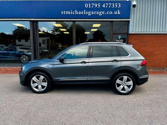 VOLKSWAGEN TIGUAN 2.0 Tiguan SEL TSi 4Motion Semi-Auto 4WD 5dr