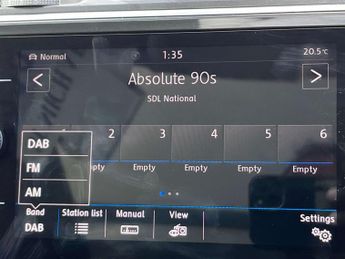 VOLKSWAGEN TIGUAN 2.0 Tiguan SEL TSi 4Motion Semi-Auto 4WD 5dr