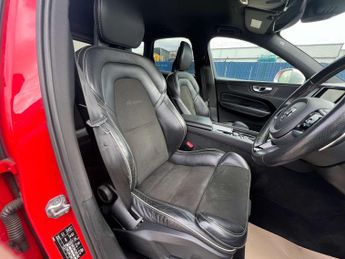 VOLVO XC60 2.0 XC60 R-Design D4 AWD Automatic 4WD 5dr - NATIONAL DELIVERY*