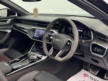 Audi A6 4.0 RS6 Performance Carbon Vorsprung TFSI MHEV Quattro A 4WD 5dr