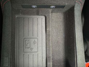 Audi A6 4.0 RS6 Performance Carbon Vorsprung TFSI MHEV Quattro A 4WD 5dr