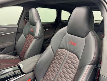 Audi A6 4.0 RS6 Performance Carbon Vorsprung TFSI MHEV Quattro A 4WD 5dr