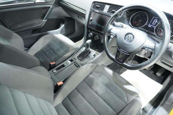 Volkswagen GOLF 1.6 TDI GT Hatchback 5dr Diesel DSG Euro 6 (s/s) (115 ps) *SUPER