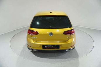 Volkswagen GOLF 1.6 TDI GT Hatchback 5dr Diesel DSG Euro 6 (s/s) (115 ps) *SUPER