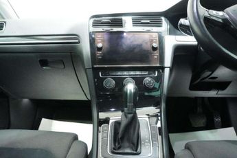 Volkswagen GOLF 1.6 TDI GT Hatchback 5dr Diesel DSG Euro 6 (s/s) (115 ps) *SUPER