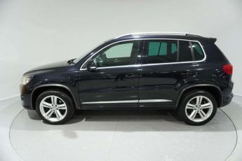 Volkswagen TIGUAN 2.0 TDI BlueMotion Tech R-Line SUV 5dr Diesel DSG 4WD Euro 5 (s/