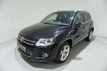 Volkswagen TIGUAN 2.0 TDI BlueMotion Tech R-Line SUV 5dr Diesel DSG 4WD Euro 5 (s/