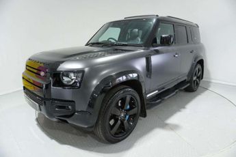 Land Rover DEFENDER 3.0 D300 MHEV X-Dynamic HSE SUV 5dr Diesel Auto 4WD Euro 6 (s/s)