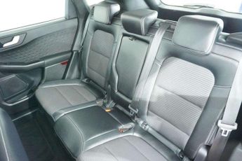 Ford KUGA 2.5 EcoBoost Duratec 14.4kWh Titanium SUV 5dr Petrol Plug-in Hyb