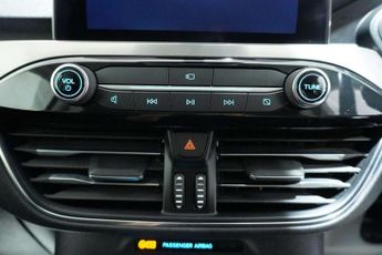 Ford KUGA 2.5 EcoBoost Duratec 14.4kWh Titanium SUV 5dr Petrol Plug-in Hyb