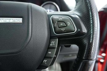 Land Rover RANGE ROVER EVOQUE 2.2 SD4 Dynamic SUV 5dr Diesel Auto 4WD Euro 5 (s/s) (190 ps) **
