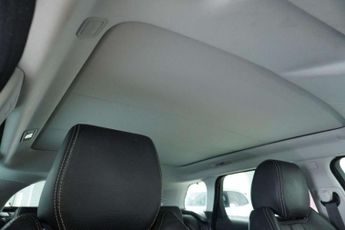 Land Rover RANGE ROVER EVOQUE 2.2 SD4 Dynamic SUV 5dr Diesel Auto 4WD Euro 5 (s/s) (190 ps) **