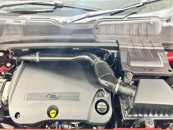 Land Rover RANGE ROVER EVOQUE 2.2 SD4 Dynamic SUV 5dr Diesel Auto 4WD Euro 5 (s/s) (190 ps) **