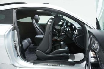 Mercedes-Benz C-CLASS 2.1 C220d AMG Line (Premium) Coupe 2dr Diesel G-Tronic+ Euro 6 (