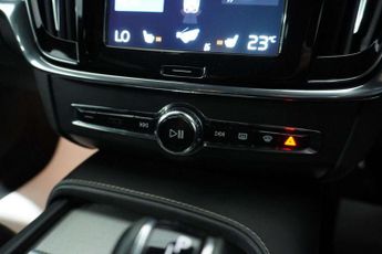 Volvo V90 2.0 D4 R-Design Plus Estate 5dr Diesel Auto Euro 6 (s/s) (190 ps