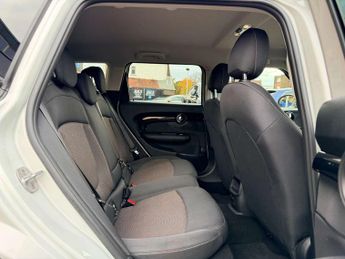 MINI CLUBMAN 1.5 Clubman Cooper Black Auto 6dr