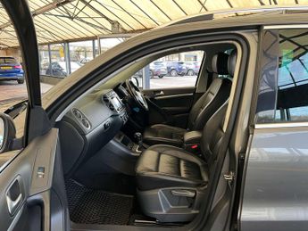 VOLKSWAGEN TIGUAN 2.0 Tiguan Match TDI BlueMotion Technology 4Motion Semi-Auto 4WD