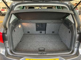 VOLKSWAGEN TIGUAN 2.0 Tiguan Match TDI BlueMotion Technology 4Motion Semi-Auto 4WD