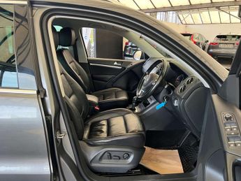 VOLKSWAGEN TIGUAN 2.0 Tiguan Match TDI BlueMotion Technology 4Motion Semi-Auto 4WD