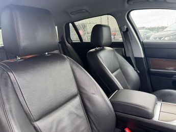 JAGUAR XF 2.2 XF Luxury D Automatic 5dr - NATIONAL DELIVERY*