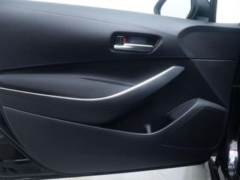 TOYOTA COROLLA 1.8 Corolla Icon HEV CVT 5dr