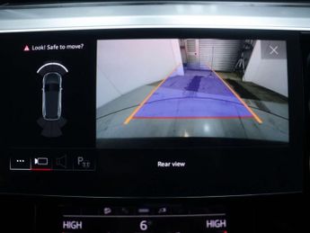 AUDI E-TRON e-tron Black Edition 55 Quattro 4WD 5dr