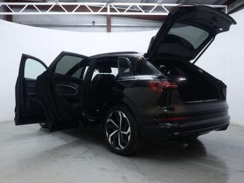 AUDI E-TRON e-tron Black Edition 55 Quattro 4WD 5dr