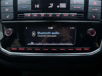 VOLKSWAGEN UP! e-up! 5dr