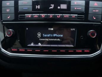 VOLKSWAGEN UP! e-up! 5dr