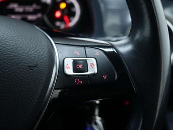 VOLKSWAGEN UP! e-up! 5dr