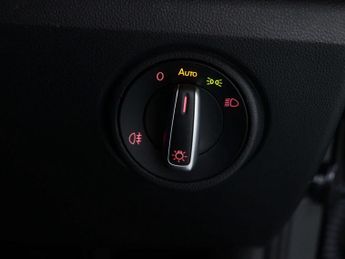 VOLKSWAGEN UP! e-up! 5dr