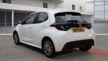 TOYOTA YARIS 1.5 Yaris Icon HEV CVT 5dr
