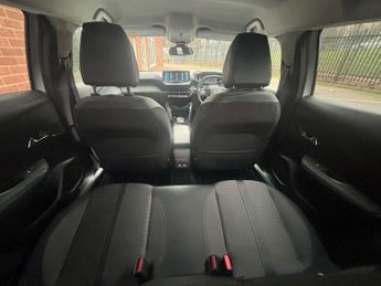 PEUGEOT 2008 2008 Allure Premium+ EV 5dr