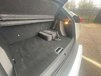 PEUGEOT 2008 2008 Allure Premium+ EV 5dr