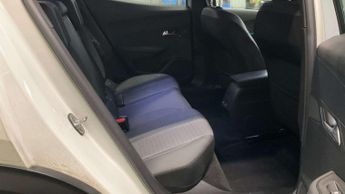 PEUGEOT 2008 2008 Allure Premium+ EV 5dr