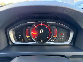 VOLVO V60 2.0 V60 R-Design Nav D3 Auto 5dr