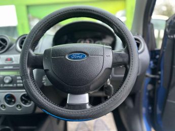 FORD FIESTA 1.2 Fiesta Zetec Climate 3dr