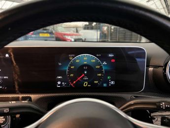 MERCEDES-BENZ A-CLASS 1.5 A 180 Sport Exeutive D Auto 5dr