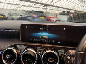 MERCEDES-BENZ A-CLASS 1.5 A 180 Sport Exeutive D Auto 5dr