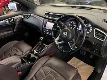 NISSAN QASHQAI 1.6 Qashqai Pilot One Edition dCi CVT 5dr