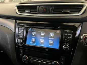 NISSAN QASHQAI 1.6 Qashqai Pilot One Edition dCi CVT 5dr