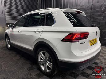 Volkswagen Tiguan 2.0 TDI SEL SUV 5dr Diesel DSG Euro 6 (s/s) (150 ps)