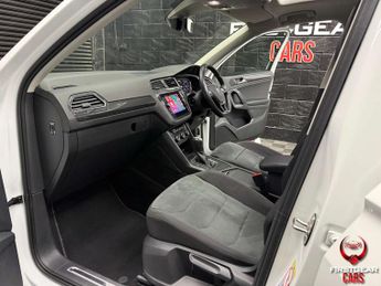 Volkswagen Tiguan 2.0 TDI SEL SUV 5dr Diesel DSG Euro 6 (s/s) (150 ps)