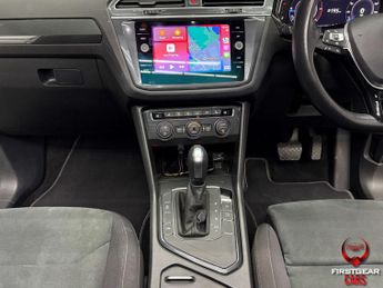 Volkswagen Tiguan 2.0 TDI SEL SUV 5dr Diesel DSG Euro 6 (s/s) (150 ps)